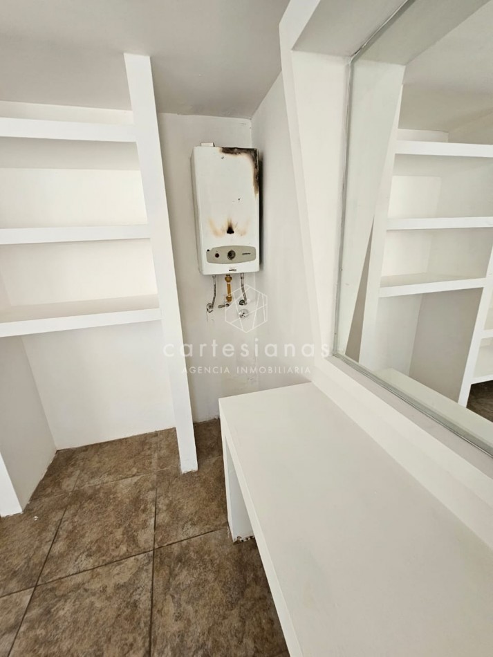 APTO CREDITO HIPOTECARIO PARQUE VELEZ SARSFIELD CASA DE 3 DORM C/PILETA