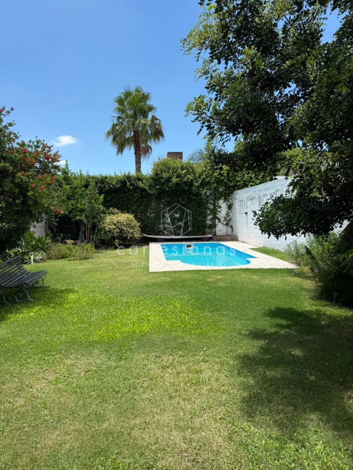 CASA DE 4 DORM C/PILETA | BAJO PALERMO