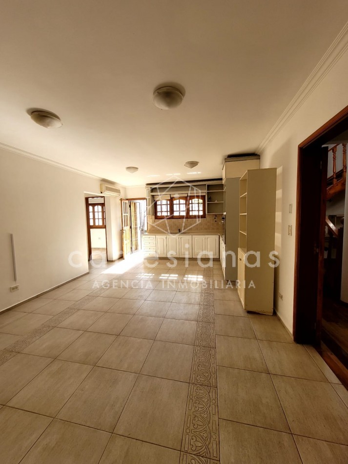 APTO CREDITO. CASA 3 DORM PARQUE HORIZONTE