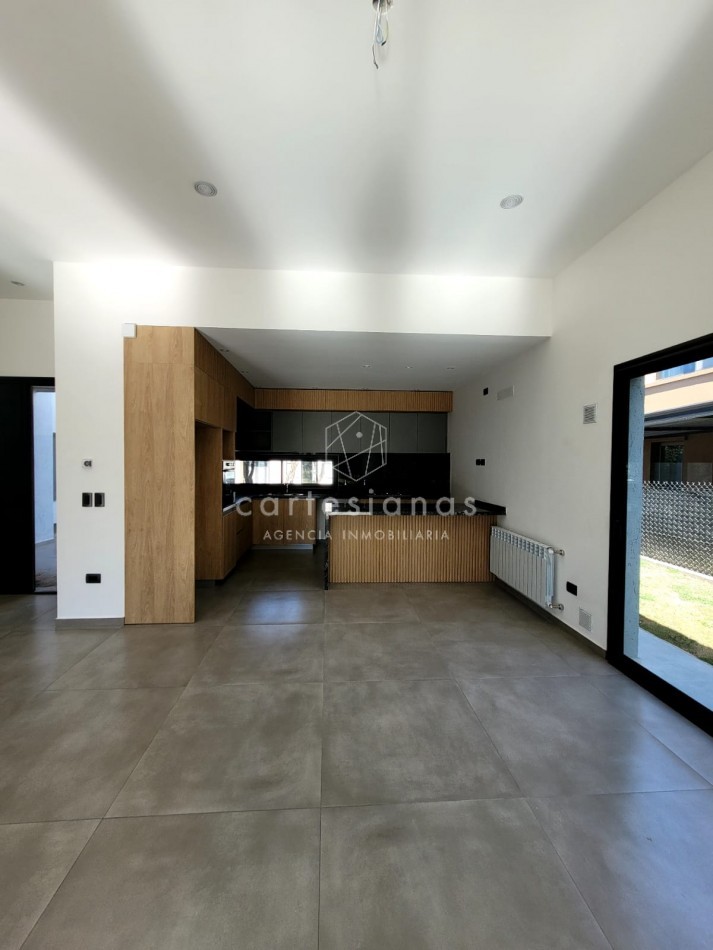 LAS CAÑITAS BARRIO PRIVADO CASA A ESTRENAR!!