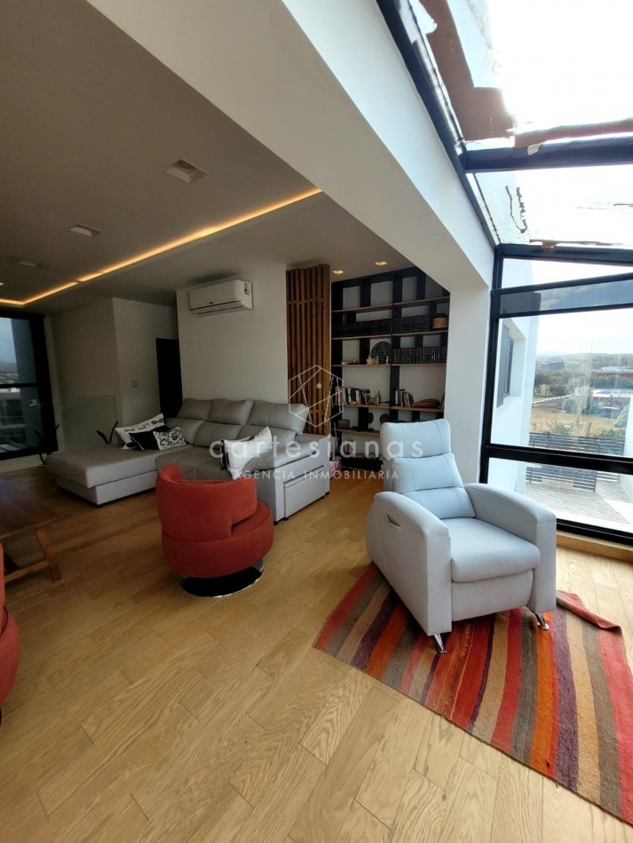 PREMIUM! CASA 4 DORM EN CAUSANA. 650 MTS CUB, 5000 MTS LOTE