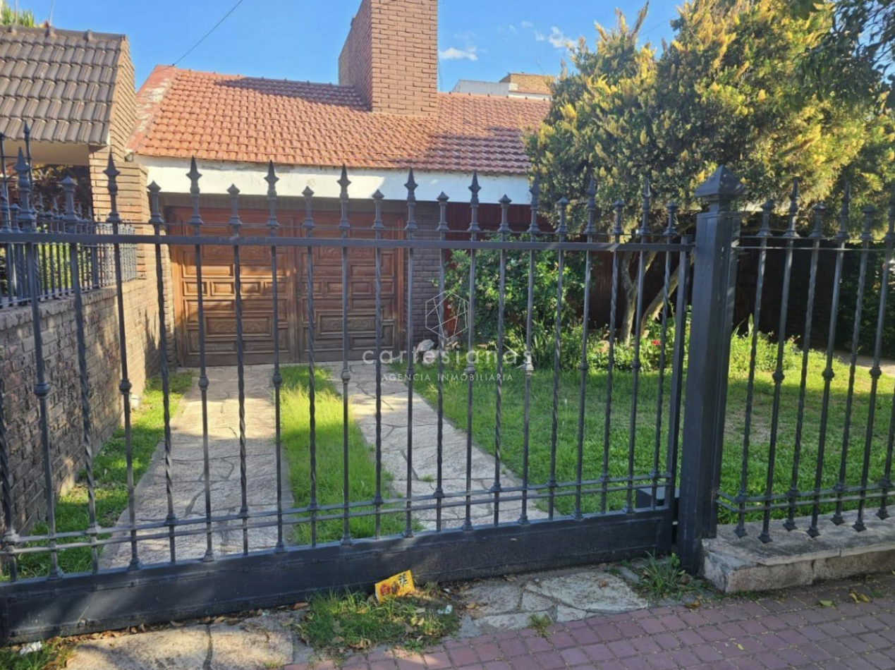CASA DE 4 DORM A MTRS DE RAFAEL NUÑEL Y EMILIO PETTORUTI | TABLADA PARK