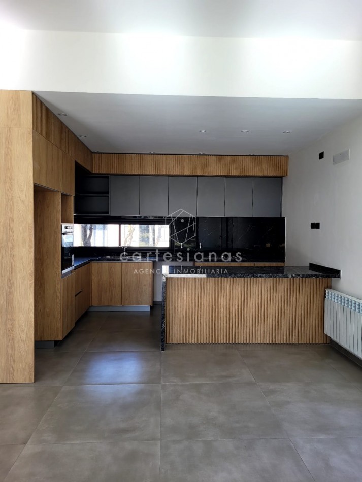 LAS CAÑITAS BARRIO PRIVADO CASA A ESTRENAR!!