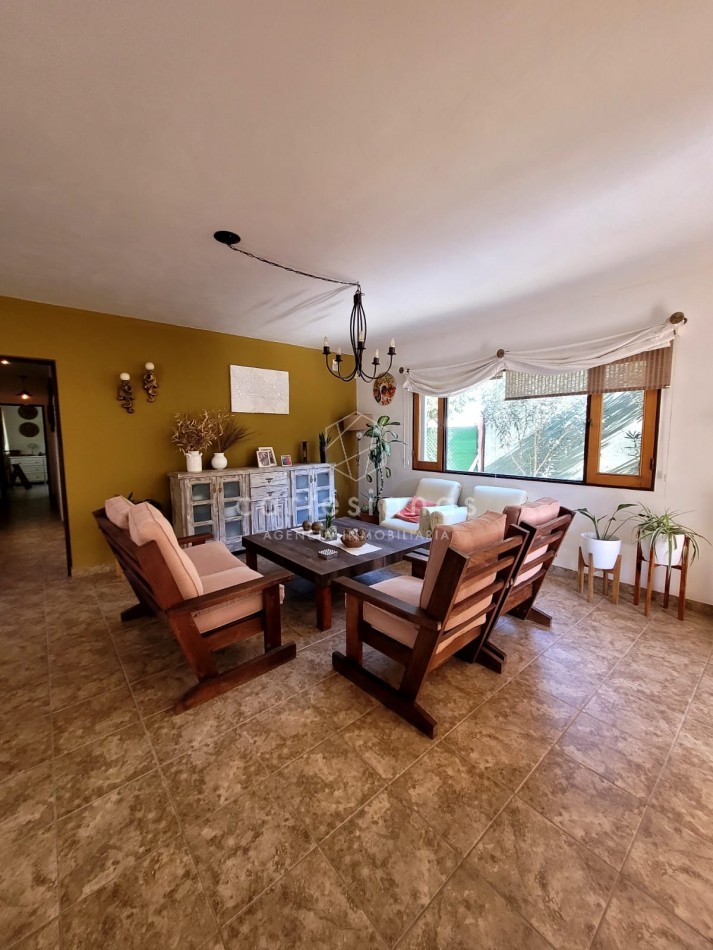 MORADA, VILLA URBANA. CASA DE 2 DORM , 2 BAÑOS, PILETA. APTO CREDITO HIPOTECARIO
