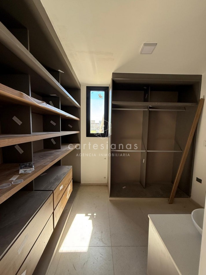 NOBU TOWN DOCTA CASA EN PLANTA BAJA 3 DORM | EN CONTRUCCION (CASI LISTA)