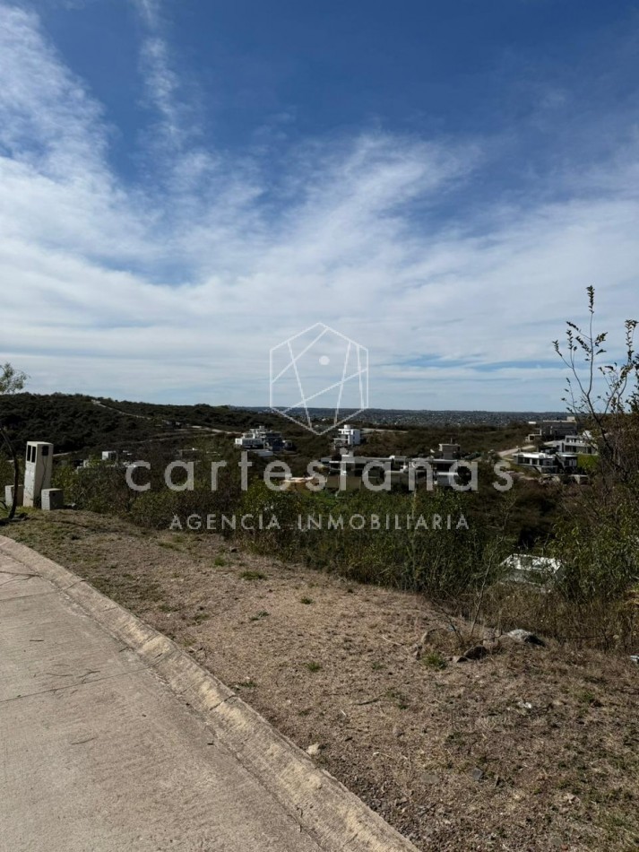 LA DESEADA COUNTRY LOTE DE 1376 M2 CON HERMOSAS VISTAS