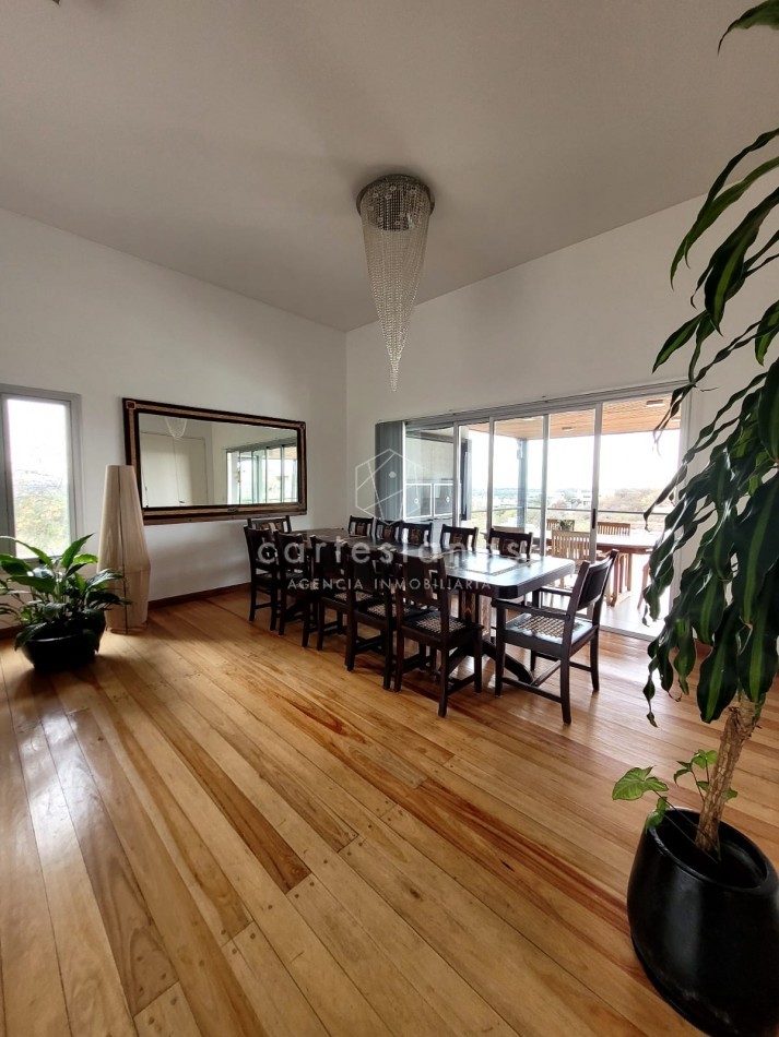 COUNTRY LA RUFINA CASA DE 4 DORM