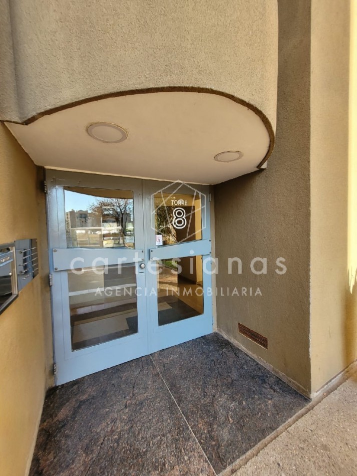 BALCONES DEL CHATEAU  3 DORM C/1 COCHERA. SEGURIDAD 24 HS. NO APTO CREDITO