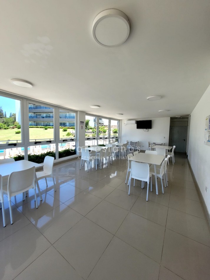VENETO VILLAGE, DEPTO 2 DORM EQUIPADO. AMENITIES