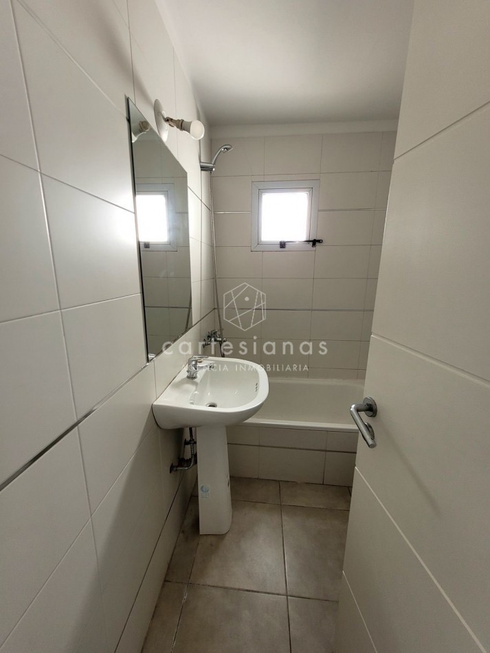 DEPTO ESTILO DUPLEX DE 2 DORM SOBRE CALLE FRANCISCO LAPRIDA | OBSERVATORIO
