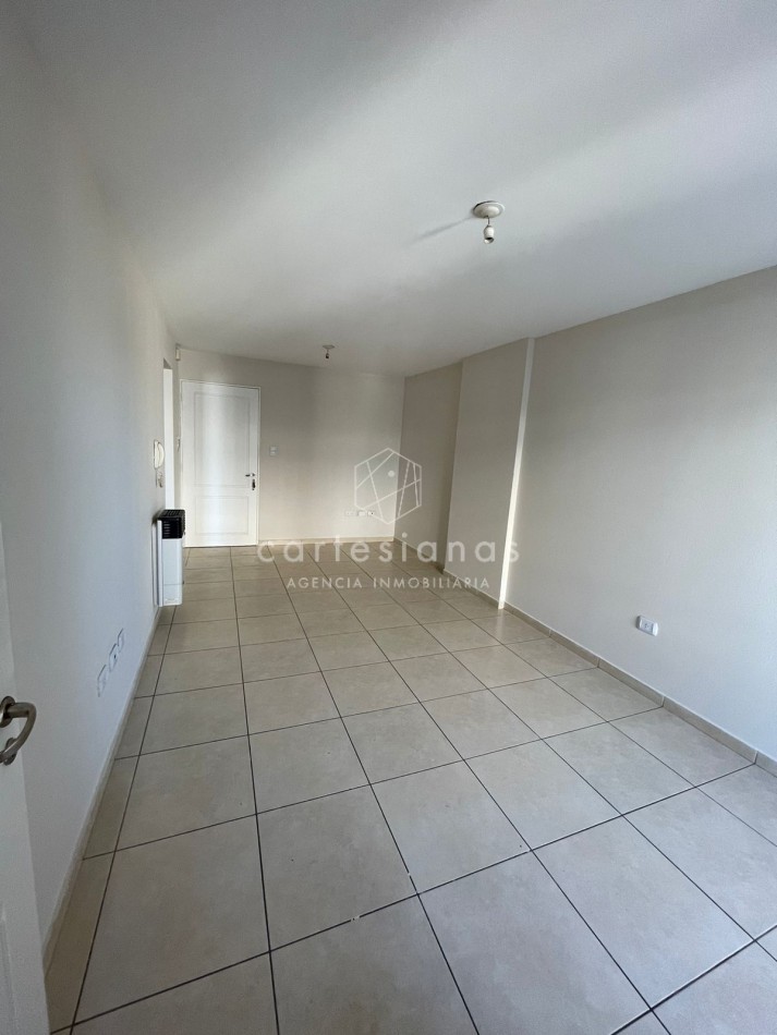 DEPTO 1 DORM C/BALCON AV. EMILIO OLMOS | CENTRO