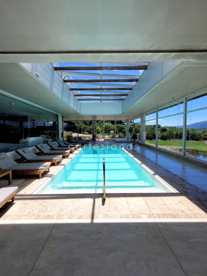 VENETO VILLAGE, DEPTO 2 DORM EQUIPADO. AMENITIES