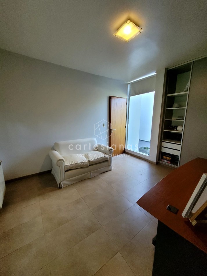 LA MORADA, V. ALLENDE. HERMOSA CASA DE 3 DORM + DEPENDENCIA. APTO CREDITO