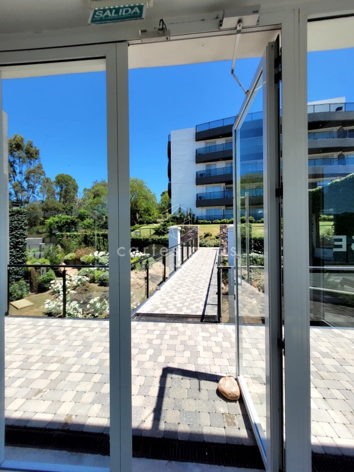 VENETO VILLAGE, DEPTO 2 DORM EQUIPADO. AMENITIES