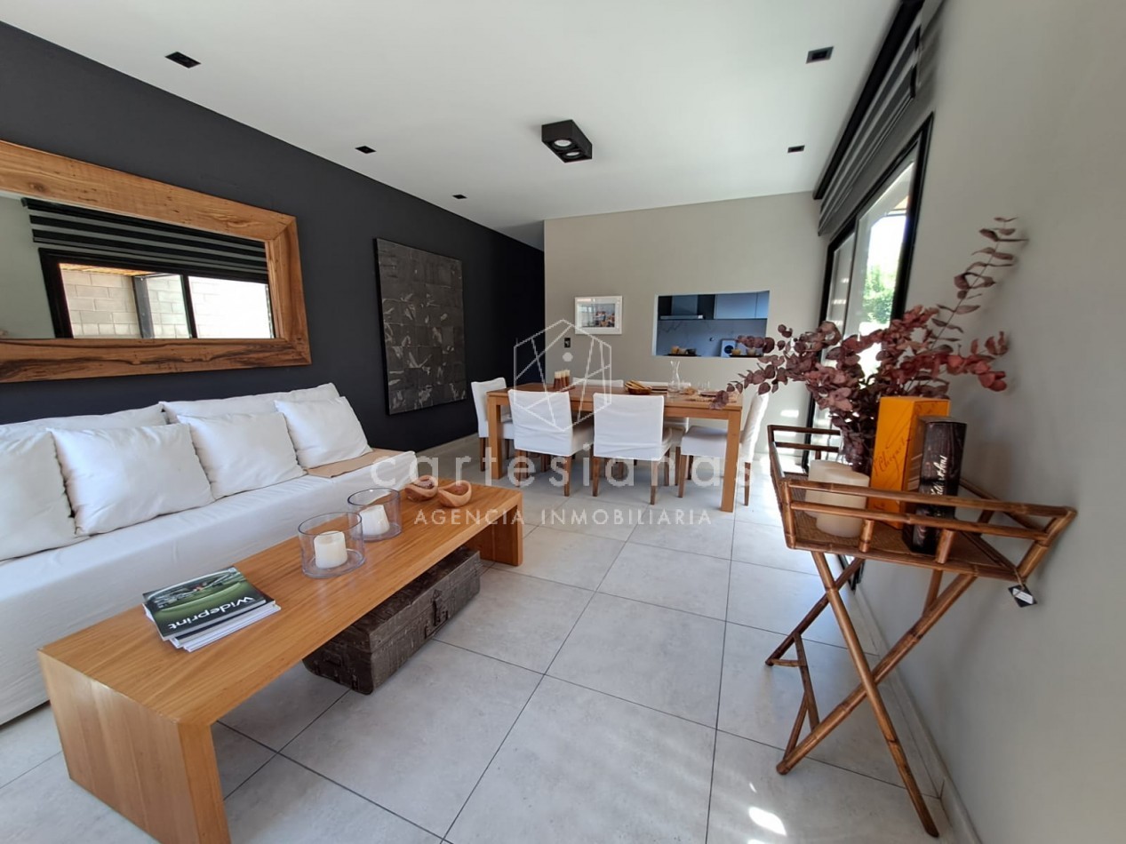 HOUSING EN JARDIN CLARET. DUPLEX 3 DORM