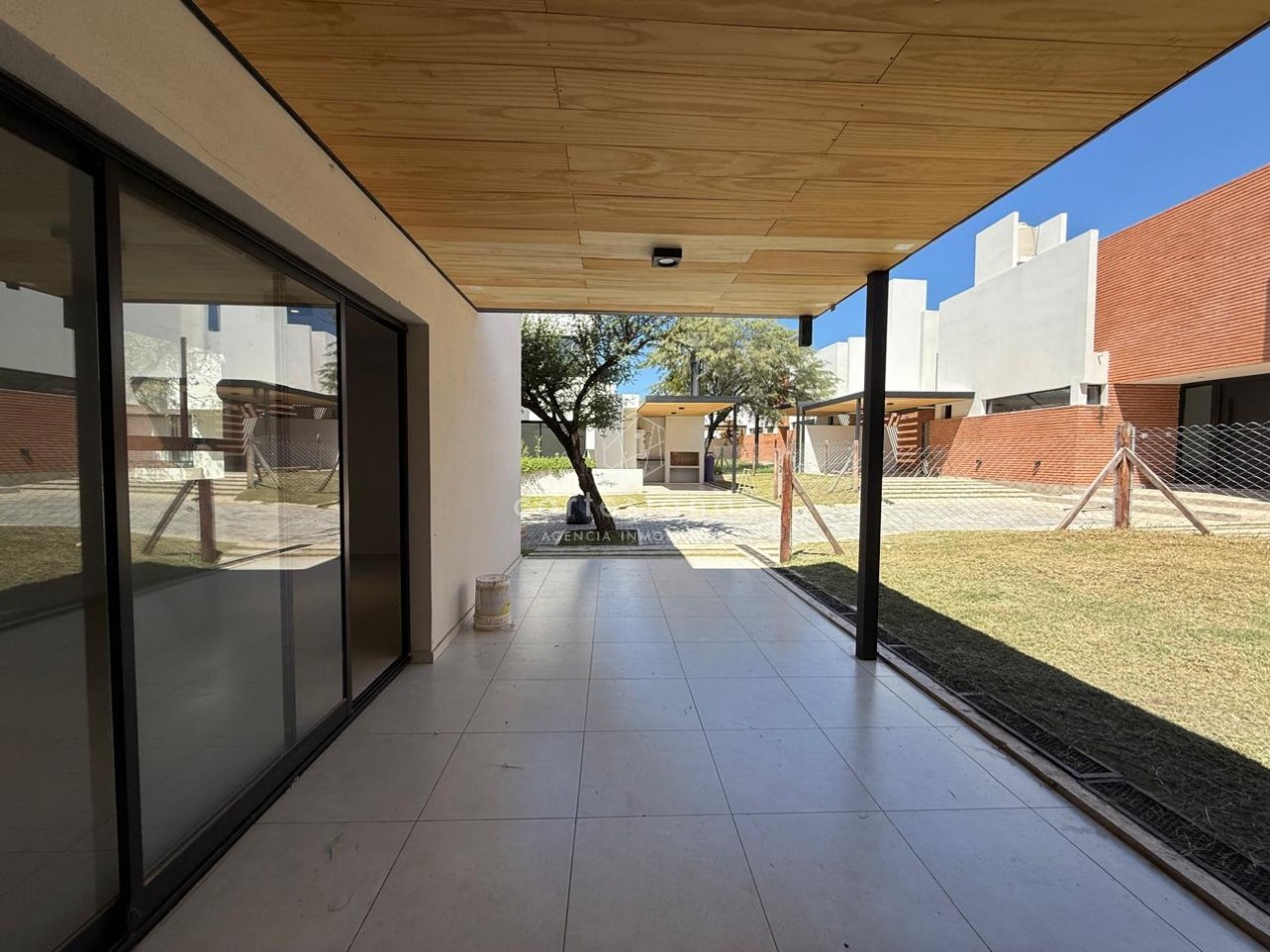 LA CALERA| ZONA TERRAZAS DE LA ESTANZUELA DUPLEX 2 DORN EN HOUSING