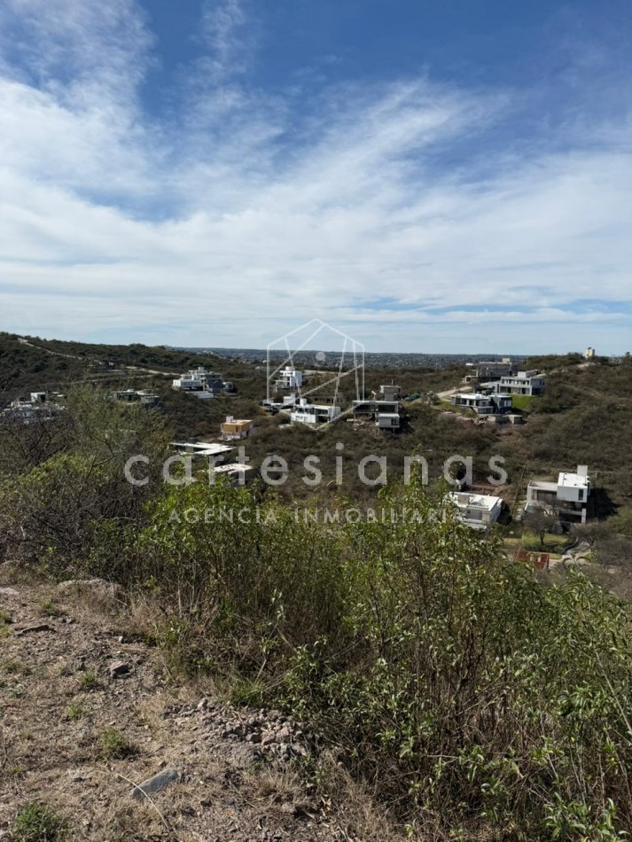 LA DESEADA COUNTRY LOTE DE 1376 M2 CON HERMOSAS VISTAS