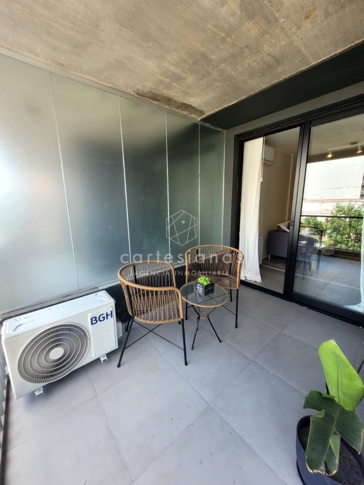 A ESTRENAR! 2 DORM 2 BAÑOS. AV. VELEZ SARSFIELD. ZONA POCITO. AMENITIES