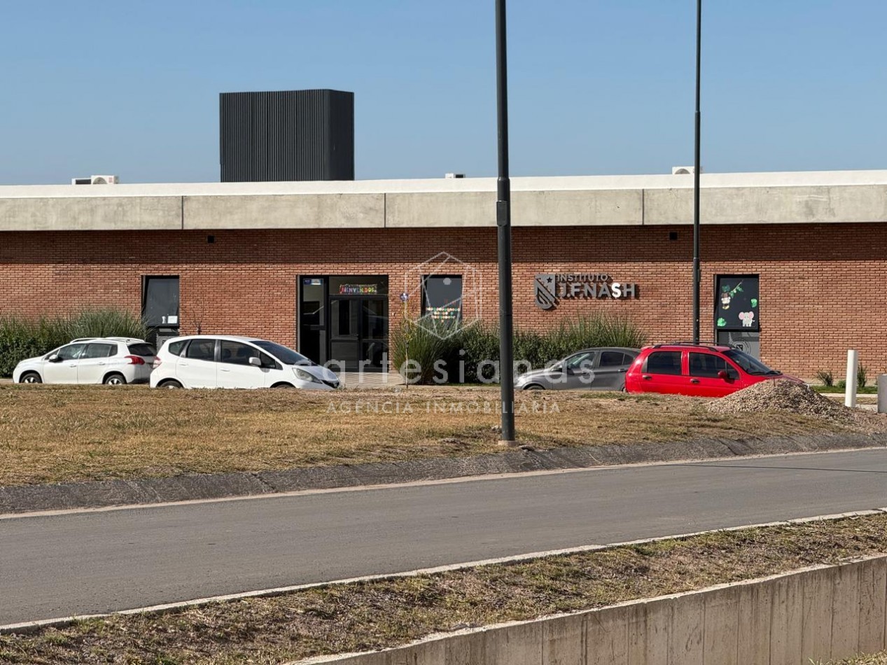 LOTE COMERCIAL DE 250 M2 | DOCTA CENTRAL