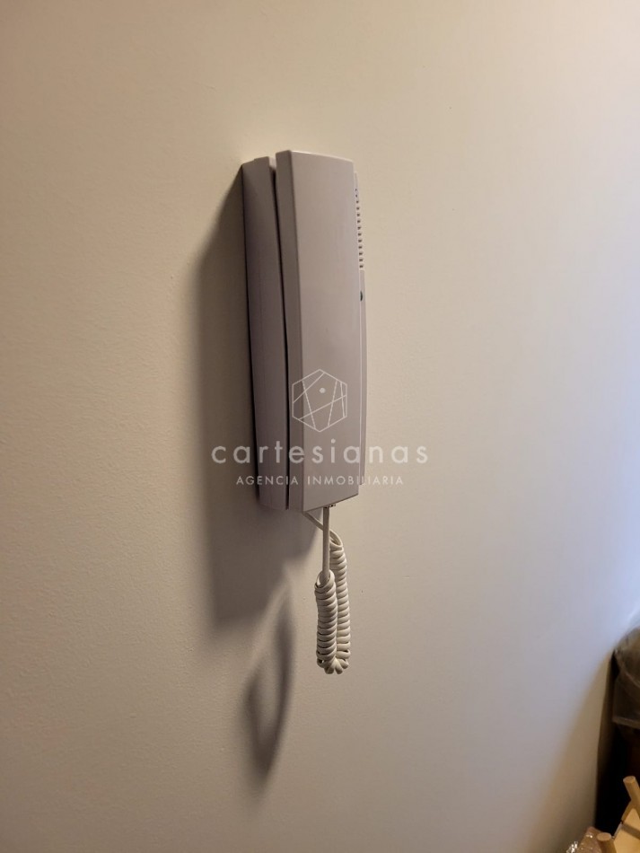 A ESTRENAR! 2 DORM 2 BAÑOS. AV. VELEZ SARSFIELD. ZONA POCITO. AMENITIES