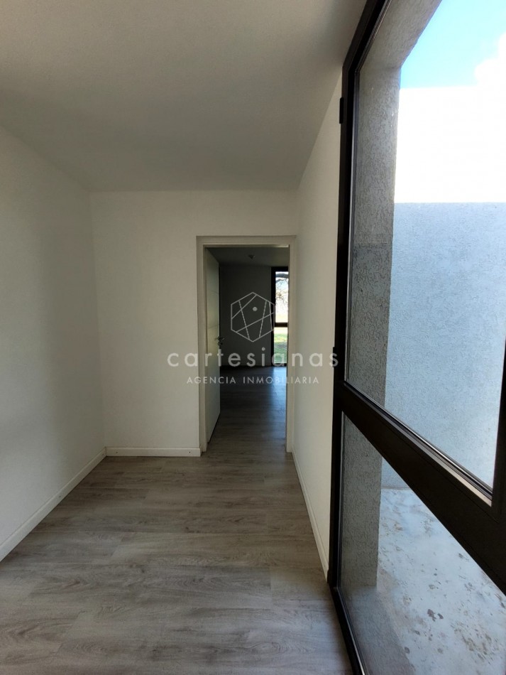 VALLE DEL GOLF 1° ETAPA. CASA 3 DORM A ESTRENAR.