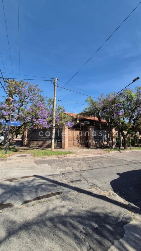URCA EXCELENTE CASA DE 4 DORM. USO RESIDENCIAL O PARA OFICINAS/ESTUDIO 