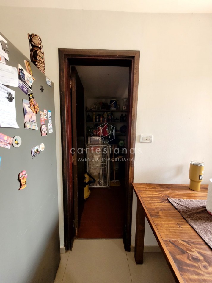 B°LOS OLMOS CASA 3 DORM C/PILETA. ESCRITURA