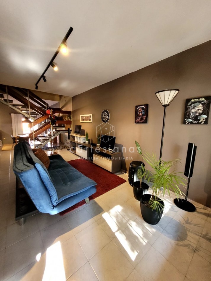 APTO CREDITO. IMPECABLE! DUPLEX DE 3 DORM. ZONA SUR.