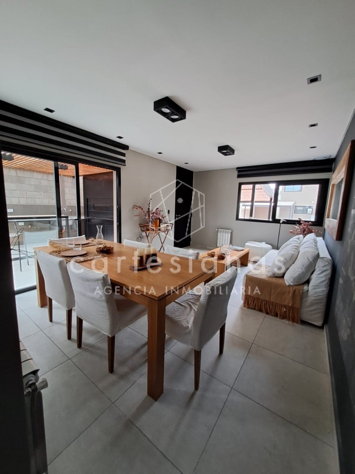 HOUSING EN JARDIN CLARET. DUPLEX 3 DORM