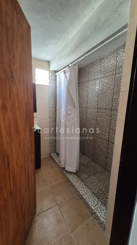 TANTI CASA DE 2 DORM + DEPTO 1 DORM B° SAN MIGUEL