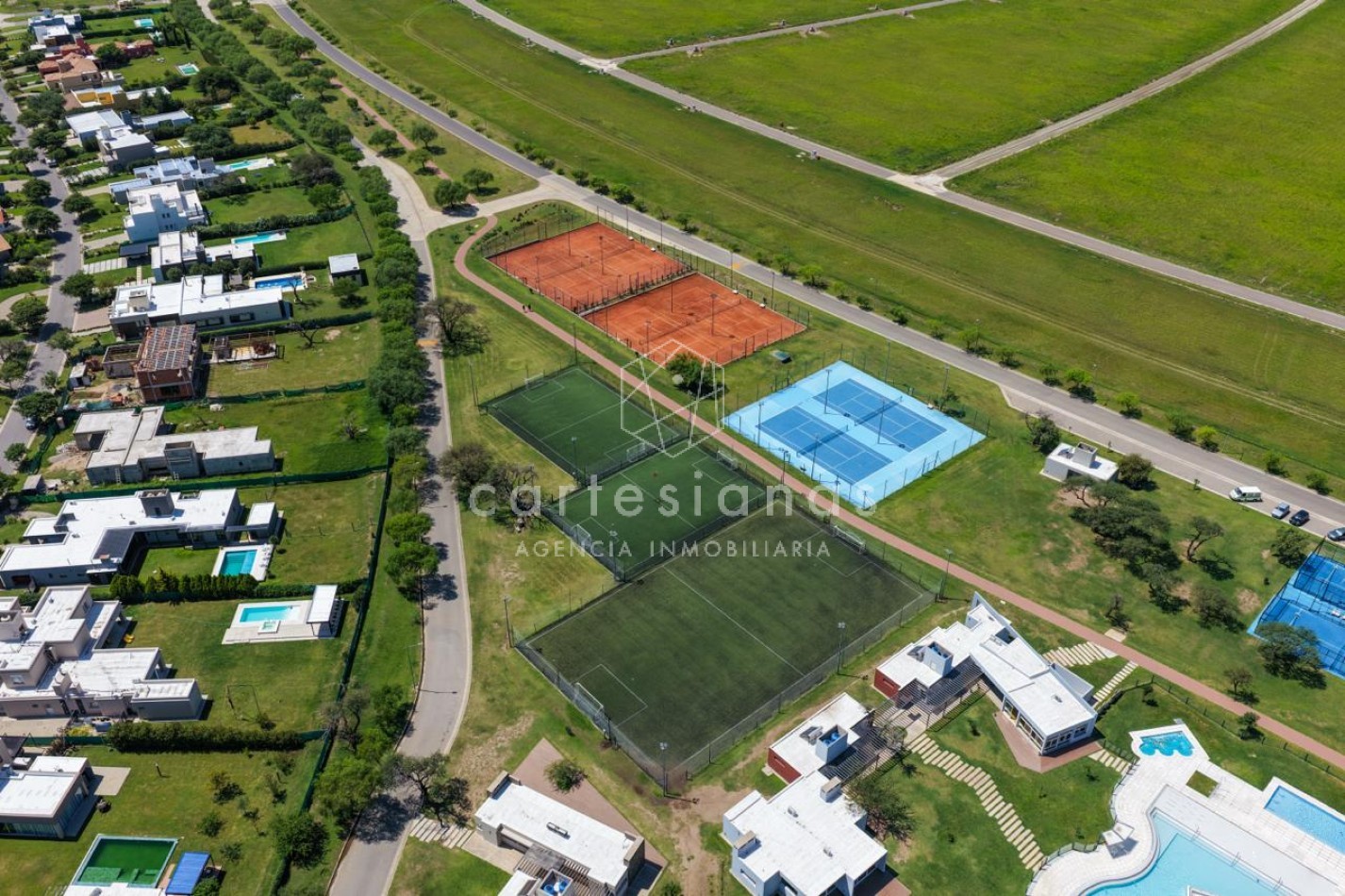 SIETE SOLES LOTE CENTRAL DE 600 M2 | PARTERRES