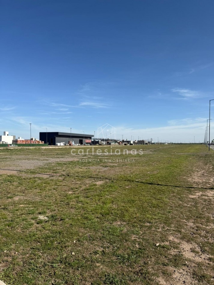 MACRO LOTE EN DOCTA | IDEAL PARA DESARROLLO DE TORRES Y LOCALES COMERCIALES