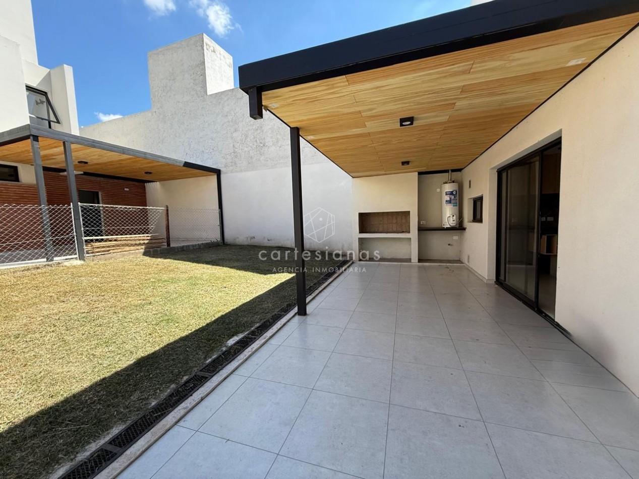 LA CALERA| ZONA TERRAZAS DE LA ESTANZUELA DUPLEX 2 DORN EN HOUSING