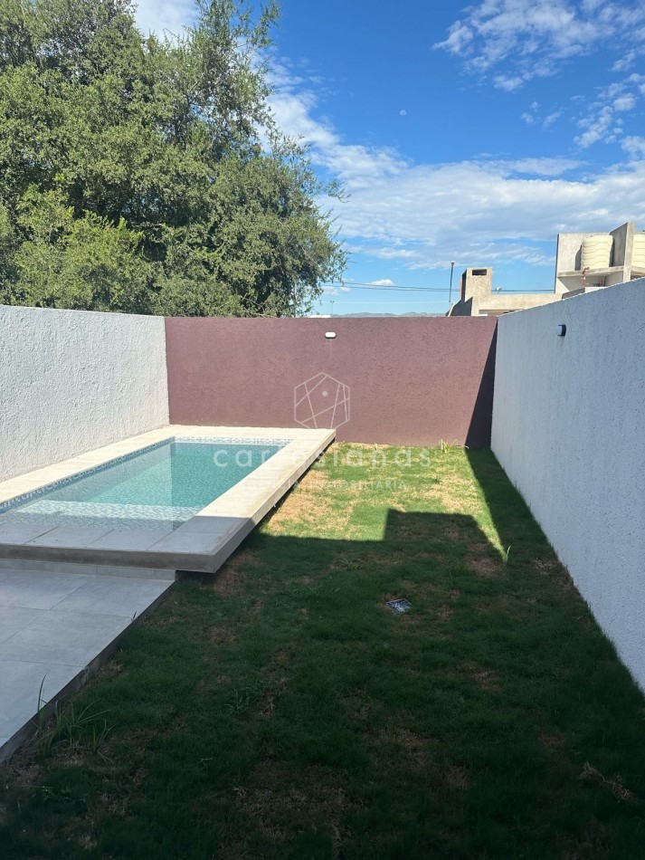 DUPLEX 2 DORM 2 BAÑOS C/PILETA BARRIO NORTE (ZONA LUCHESSE- V° ALLENDE) POSESION JULIO 2025