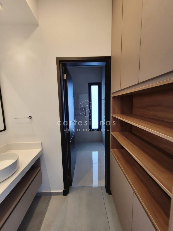 BARRIO PRIVADO LAS CAÑITAS CASA DE DISEÑO 3 DORM