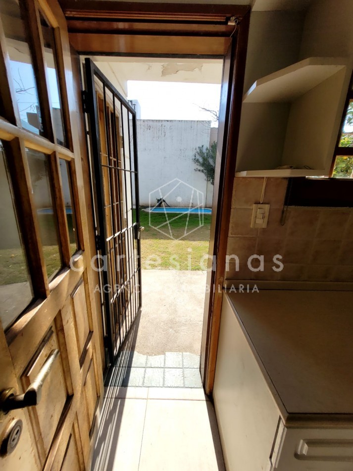 APTO CREDITO. CASA 3 DORM PARQUE HORIZONTE