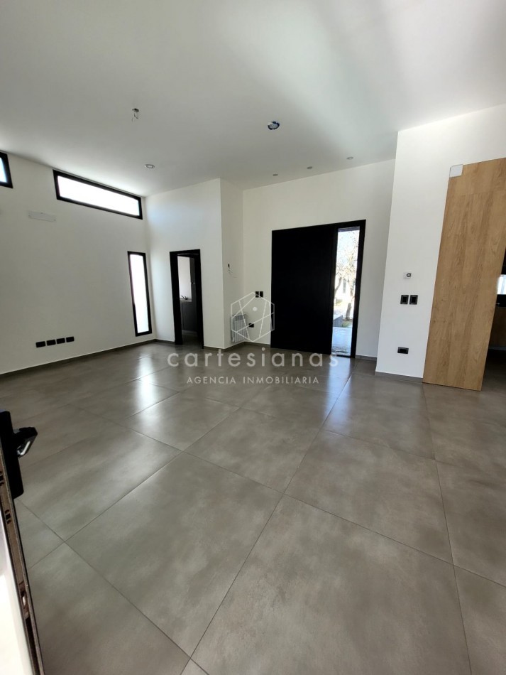 LAS CAÑITAS BARRIO PRIVADO CASA A ESTRENAR!!