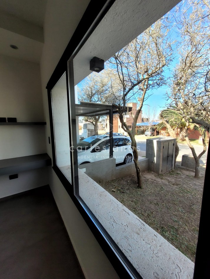 LAS CAÑITAS BARRIO PRIVADO CASA A ESTRENAR!!