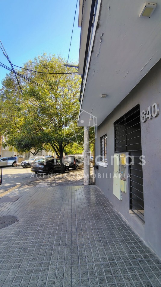 ALTA CORDOBA DEPTO 1 DORM. RECIBO VEHICULO, LOTE.