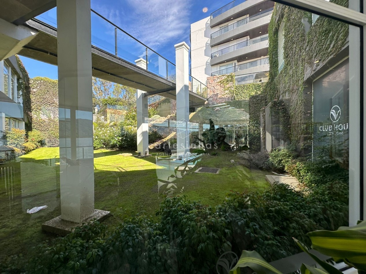 VENETO VILLAGE, DEPTO 2 DORM EQUIPADO. AMENITIES