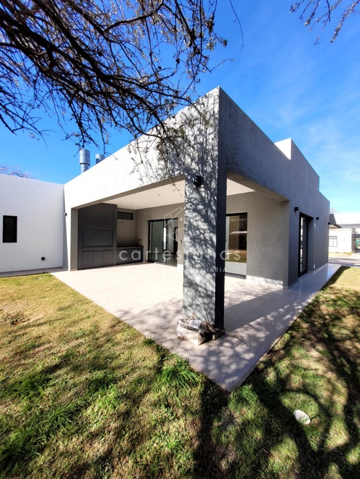 LAS CAÑITAS BARRIO PRIVADO CASA A ESTRENAR!!