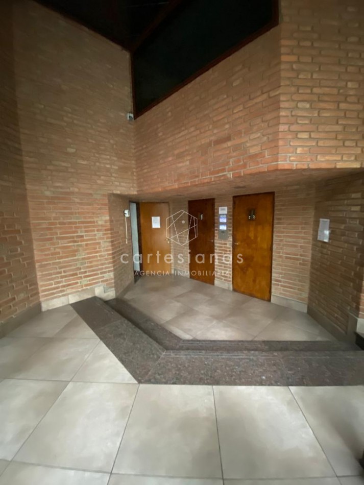 NUEVA CORDOBA DEPTO 1 DORM AMOBLADO