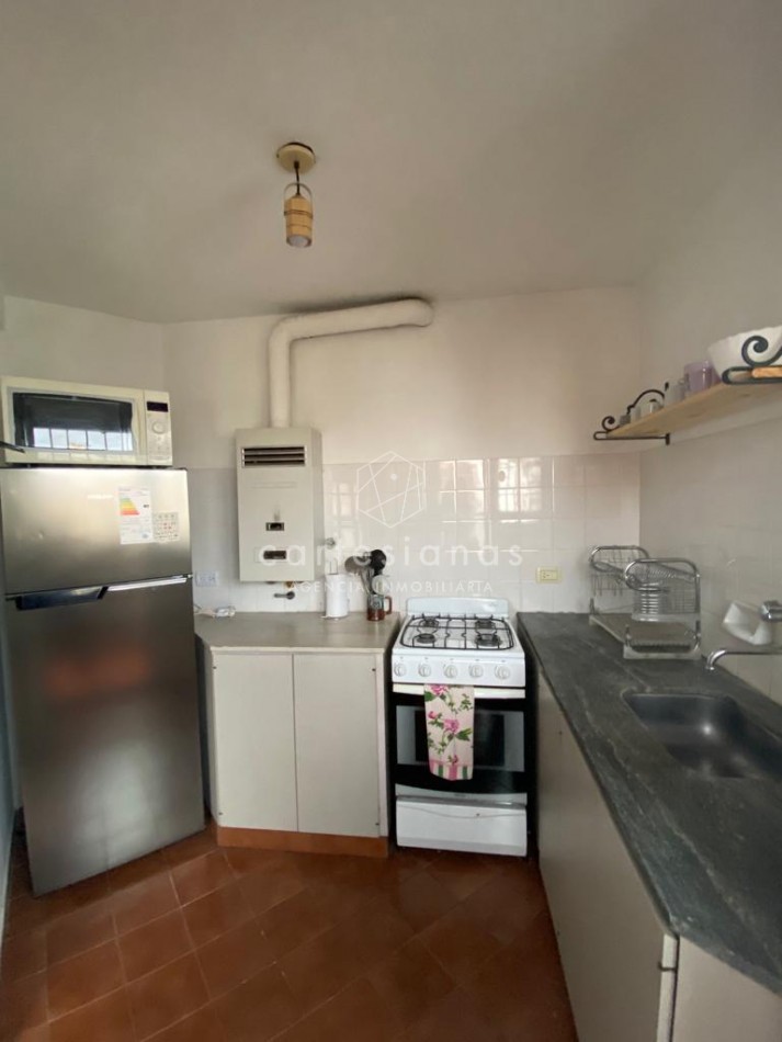 NUEVA CORDOBA DEPTO 1 DORM AMOBLADO