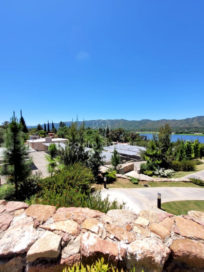 VENETO VILLAGE, DEPTO 2 DORM EQUIPADO. AMENITIES
