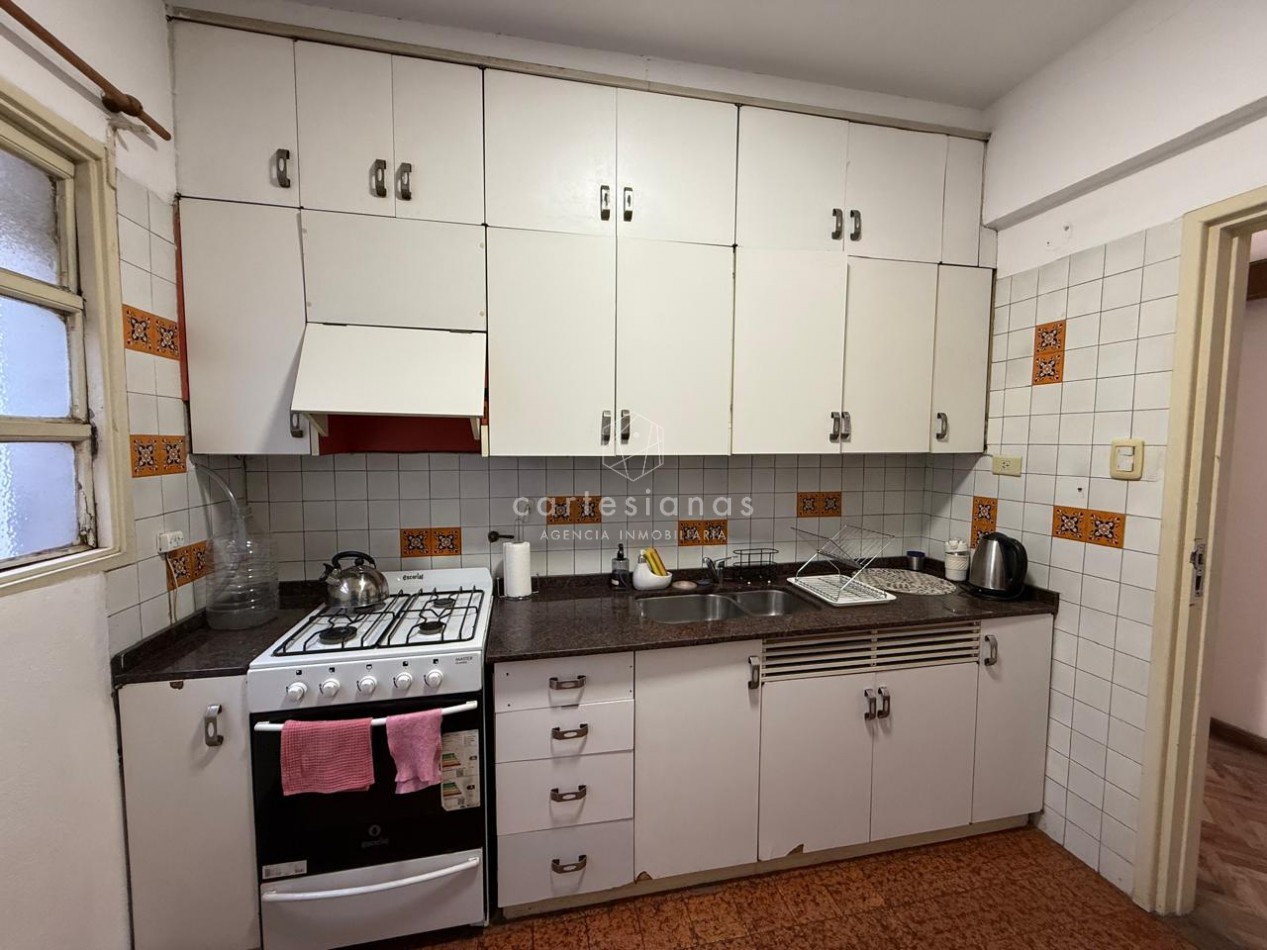 AMPLIO DEPTO DE 2 DORM. BV ILLIA ESQ CHACABUCO | NUEVA CORDOBA