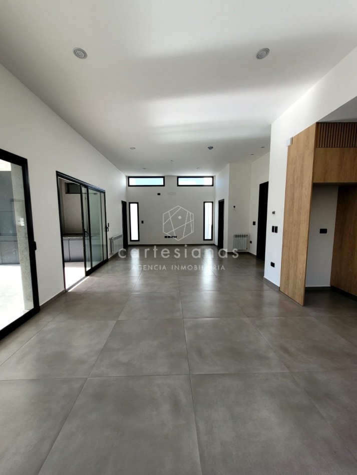 LAS CAÑITAS BARRIO PRIVADO CASA A ESTRENAR!!