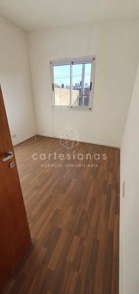 SE VENDEN 3 UNIDADES: DOS de 1 DORM y UNO de 2 DORM EN COMPLEJO B° BELLA VISTA