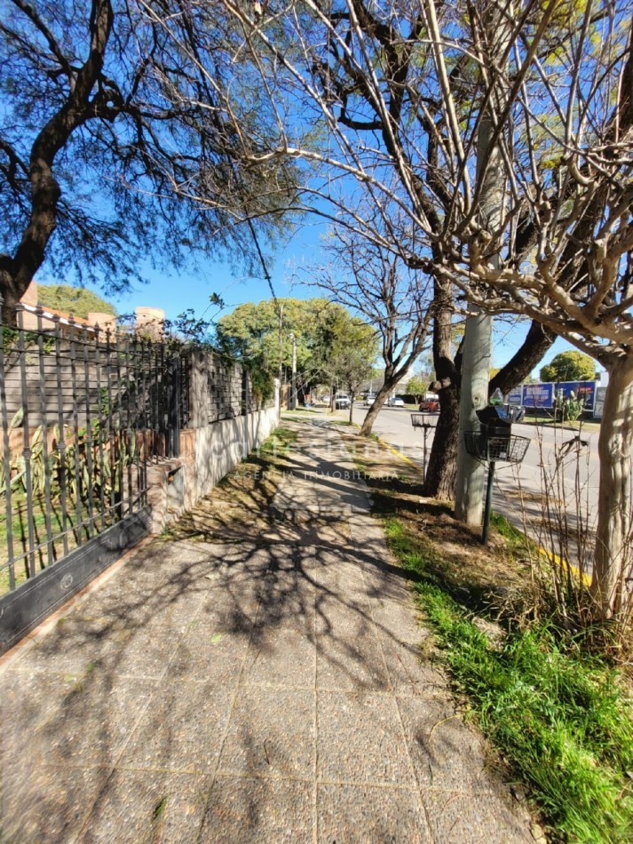 APTO CREDITO HIPOTECARIO TABLADA PARK CASA DE 3 DORM + DEP DE SERV | ZONA NORTE 