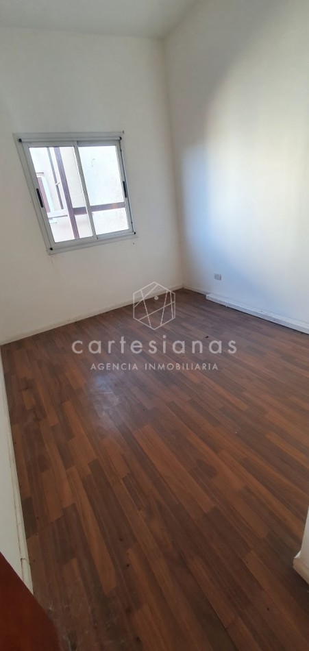 SE VENDEN 3 UNIDADES: DOS de 1 DORM y UNO de 2 DORM EN COMPLEJO B° BELLA VISTA