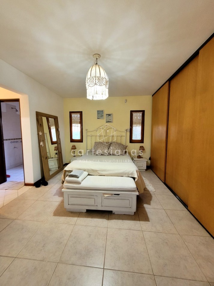 MORADA, VILLA URBANA. CASA DE 2 DORM , 2 BAÑOS, PILETA. APTO CREDITO HIPOTECARIO